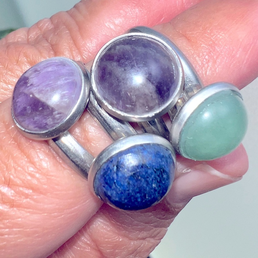 Adjustable Gemstone Ring Set - Picture 4 of 5